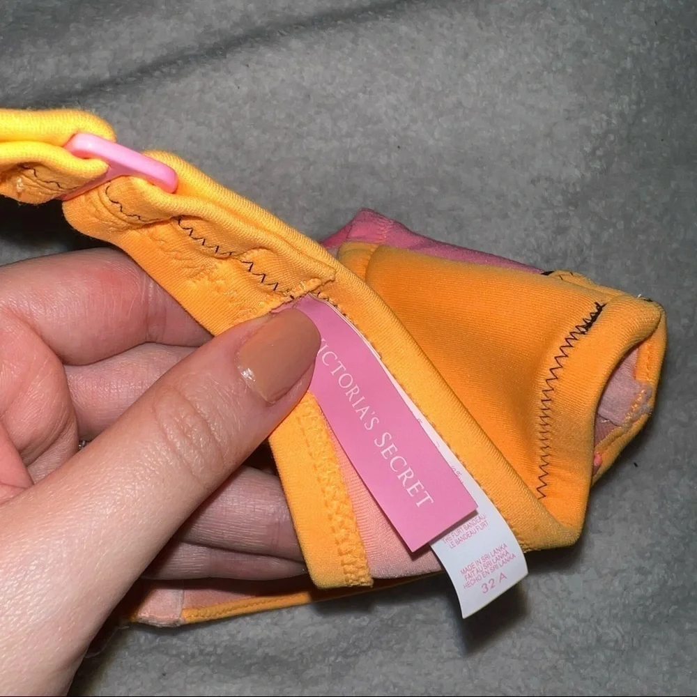 Victoria’s Secret ColorBlock Bandeau Bikini - Picture 4 of 4